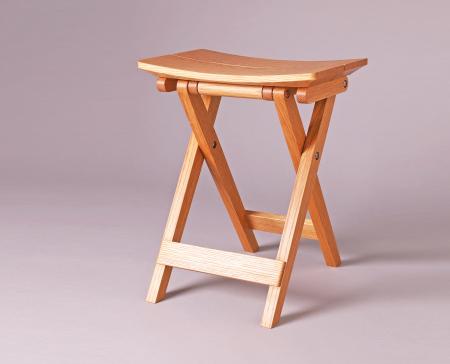 iF DESIGN AWARD 2026受賞｜折り畳み椅子を日常家具へ