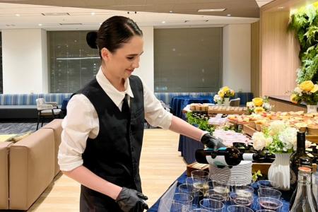 ケータリングのセカンドテーブル、神戸本社を新たに設