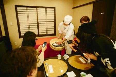 川越の地域資源を活用した食文化体験ツアーをリニュー 川越の地域資源を活用した食文化体験ツアーをリニュー