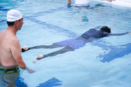 学校水泳を科学で変える!「初心者でも“浮ける・進め 学校水泳を科学で変える!「初心者でも“浮ける・進め