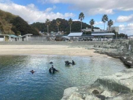 「浪早ビーチ」をダイビング講習水域として試験開放