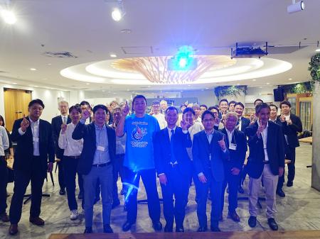 「地方企業のプロ経営者」へ! ミドル・シニアが主役 「地方企業のプロ経営者」へ! ミドル・シニアが主役