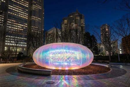 万博のレガシー作品、東京の夜へ。奥中章人の光の作品 万博のレガシー作品、東京の夜へ。奥中章人の光の作品