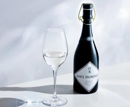 ラグジュアリー日本酒「SAKE HUNDRED」×ミシュラン二