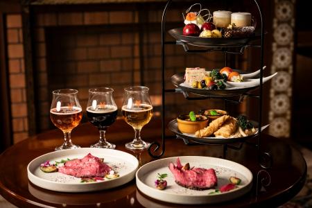 ビールとスイーツが奏でるハーモニーを隠れ家バーで提 ビールとスイーツが奏でるハーモニーを隠れ家バーで提