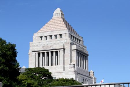 小規模事業者の「稼ぐ力」強化に関する中間報告の...
