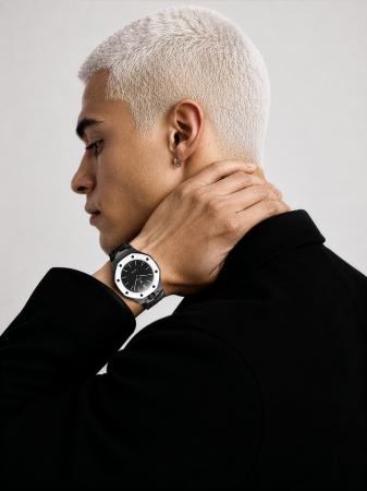 GOLDEN CONCEPTが「Audemars Piguet × Swatch」 のコ
