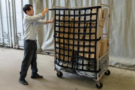 中東情勢の影響で“荷崩れ防止ラップ不足”が深刻utf-8