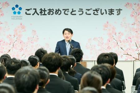 メガネスーパー、2026年度入社式を開催 新卒123名が メガネスーパー、2026年度入社式を開催 新卒123名が