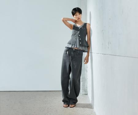 H&M、アジア地域限定カプセル・コレクション「Summer 