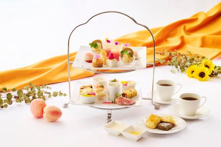 東京・丸の内生まれのはちみつと芳醇な桃を楽しむ 夏 東京・丸の内生まれのはちみつと芳醇な桃を楽しむ 夏