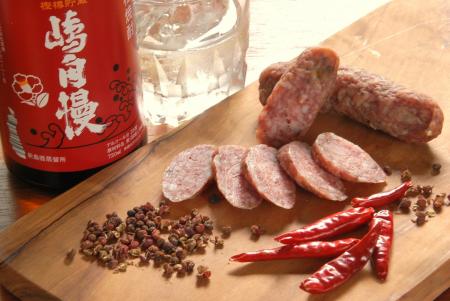 今年の父の日は、焼酎が止まらなくなる“シビ辛”を贈る