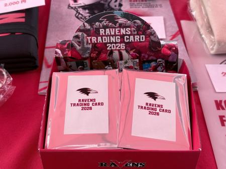 本格カードメーカーが、カレッジスポーツを変える。 本格カードメーカーが、カレッジスポーツを変える。
