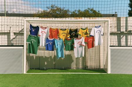 Levi’s(R)が、世界最大のサッカーの祭典を前に各国の