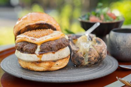 5月28日（木）は「ハンバーガーの日」！リッチな大人