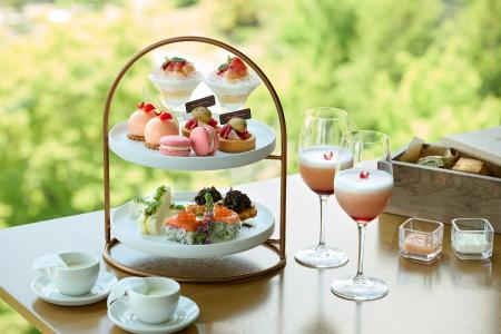 毎年人気の「PEACH AFTERNOON TEA」や静岡県産食材を