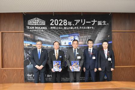身近な学用品からスポーツに親しむきっかけを。シーホ