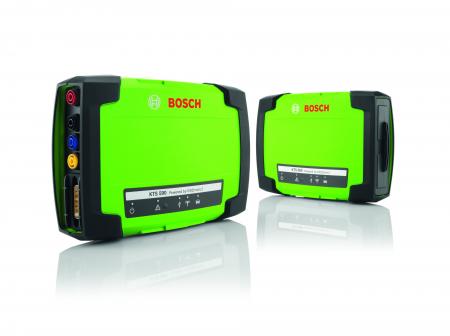 ボッシュ、スキャンツール本体（KTS 560/590）とソフ