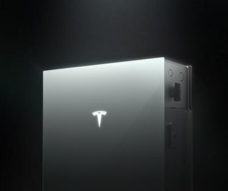 テスラ家庭用蓄電池 Powerwall 3 、中部地方で初公開