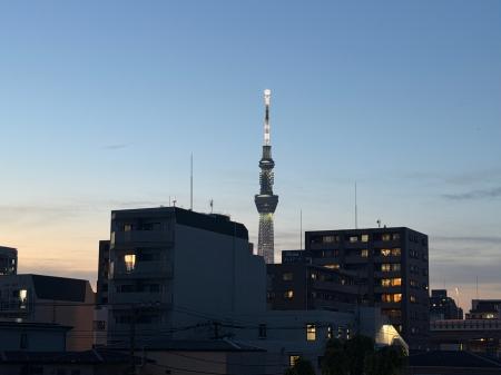 【竣工のお知らせ】黒を基調とした洗練されたデザイン