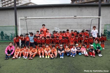 サッカークラブ 南葛SCが、葛飾ブルトンSCとサッカー