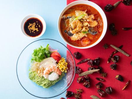 みなとみらいの夏、四川料理が誘う「熱」と「冷」。痺
