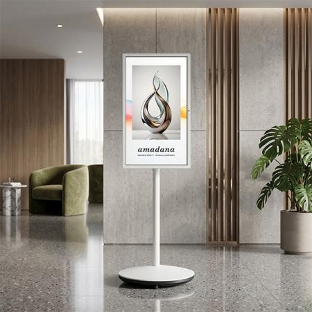 移動する大画面。amadanaデザインのバッテリー内蔵ス