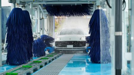 洗車サブスク「スプラッシュンゴー」、全8店舗でアク