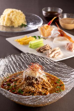 【リーガロイヤルホテル東京】レストランで涼を味わう