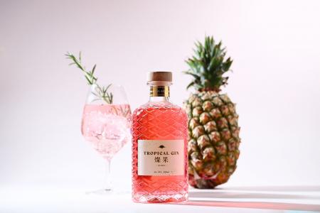 トロピカル香るクラフトジン「TROPICAL GIN 燦果 -san