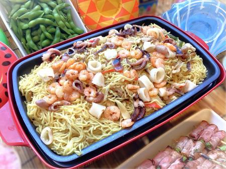 【イビススタイルズ東京ベイ】夏の朝食フェア「海の家