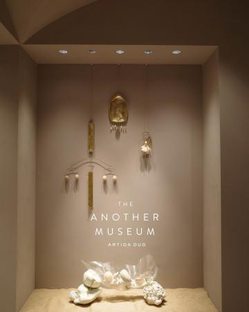 ＜ARTIDA OUD＞THE ANOTHER MUSEUMにて、沖縄を拠点に