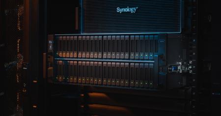 Synology社製、アクティブ/アクティブ構成に対応した4