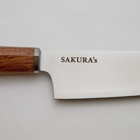 「一生の相方」になるために。料理家・さくらの包丁に 「一生の相方」になるために。料理家・さくらの包丁に