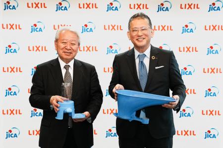 トイレが経済を回す-アフリカから始まる“衛生経済”の トイレが経済を回す-アフリカから始まる“衛生経済”の