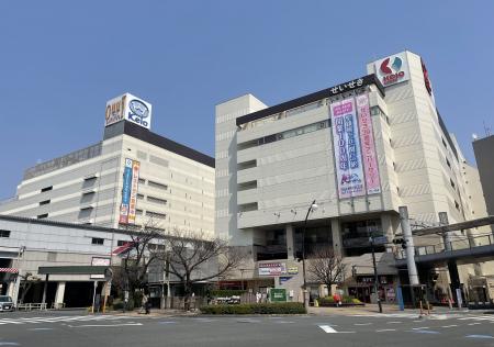 【より魅力的な施設を目指し、ＳＣと百貨店が協働！】