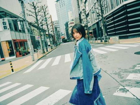 砂月凜々香、“依存的な愛”を描くダークな恋愛ソング「