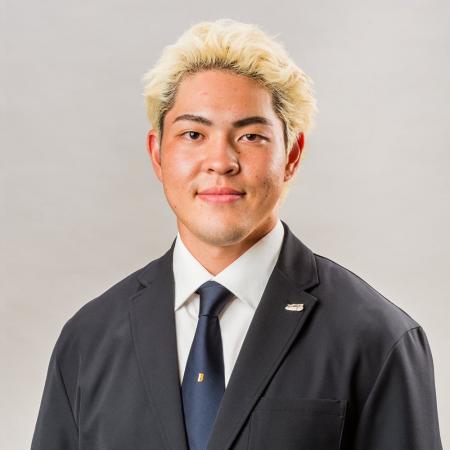FW #29伊藤俊之選手、 #34井口藍仁選手、#48清水怜選
