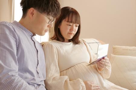 出産費用無償化に約7割が賛成も、「2人目の後押しにな