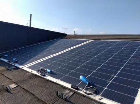 次世代太陽光の設置領域を最大化。株式会社えねこが、