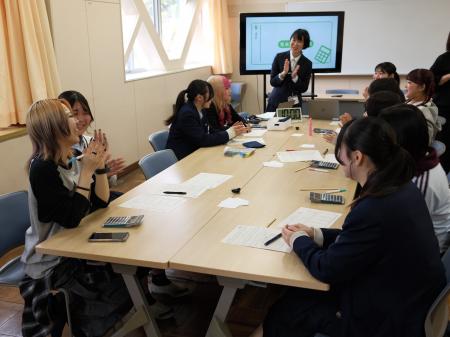 元祖『ギャル校』BLEA学園の学生が御殿場市を町おこし
