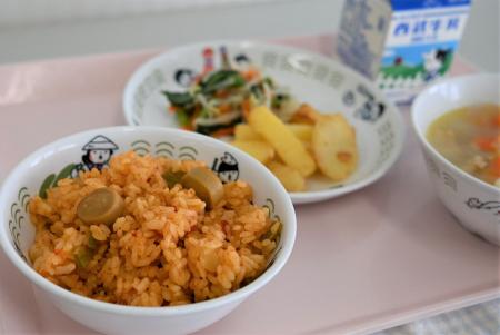 【埼玉県狭山市】学校給食もサッカーワールドカップを 【埼玉県狭山市】学校給食もサッカーワールドカップを