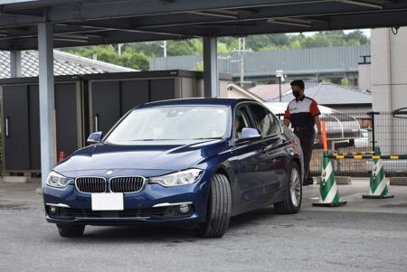 【JAF滋賀】苦手な「車庫入れ」を約60分練習！「ドラ