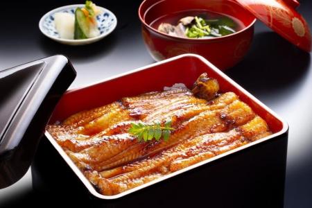 ふっくら香ばしい【浜松産うな重】ランチ☆ディナーは