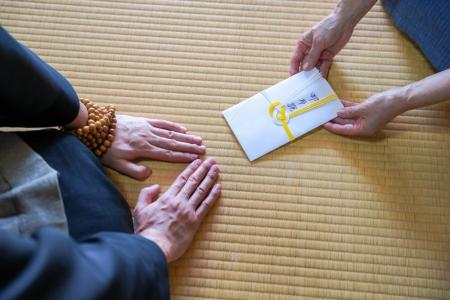 檀家をやめた理由1位は「お寺が遠方でお参りや管理が 檀家をやめた理由1位は「お寺が遠方でお参りや管理が