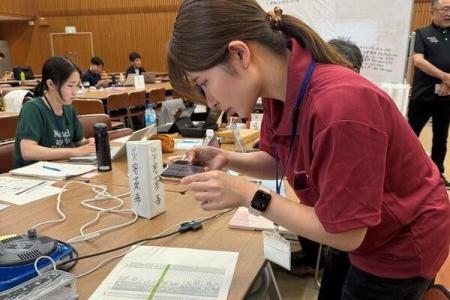 【福岡大学】薬学部の学生が福岡県総合防災訓練の本部