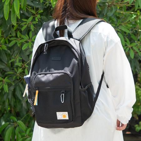 『OUTDOOR PRODUCTS』のフラワーミッフィーデザインが