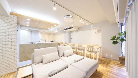 【家以上、店未満】飲食ビジネスをすぐに始められるレ