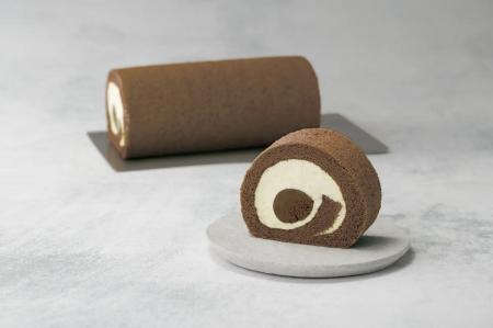nana's green tea、店舗で好評の「ほうじ茶ロールケ nana's green tea、店舗で好評の「ほうじ茶ロールケ