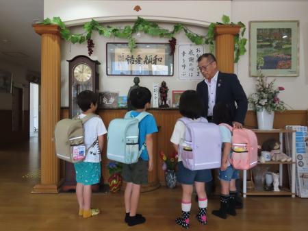 プラス、新入学時に限らない通学支援へ　軽・開ランド